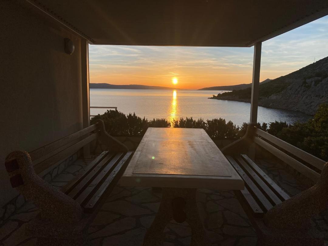Adria Apartmani Karlobag Exterior foto