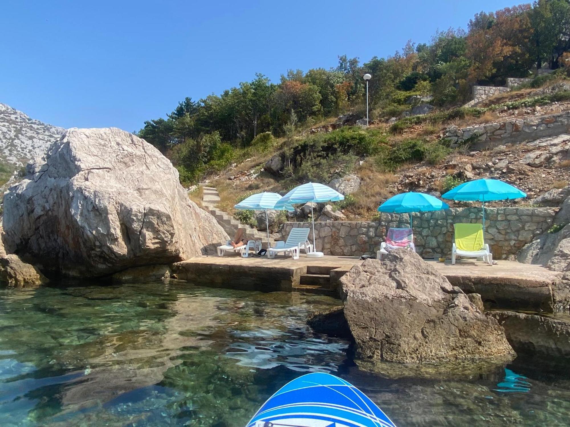 Adria Apartmani Karlobag Exterior foto
